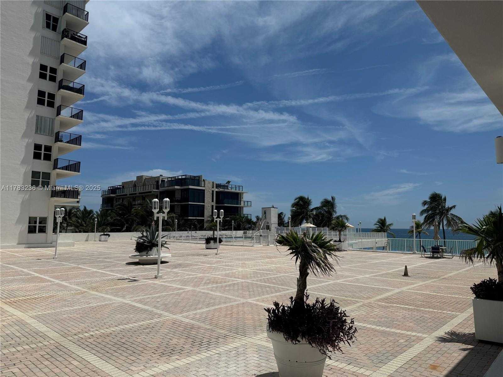 Small Image of 2401 SOUTH OCEAN DR #505, Hollywood Number 24