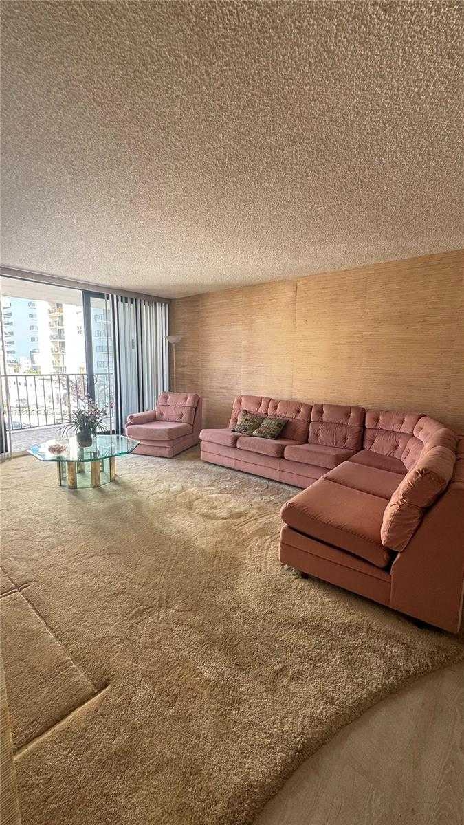 Small Image of 2401 SOUTH OCEAN DR #505, Hollywood Number 8