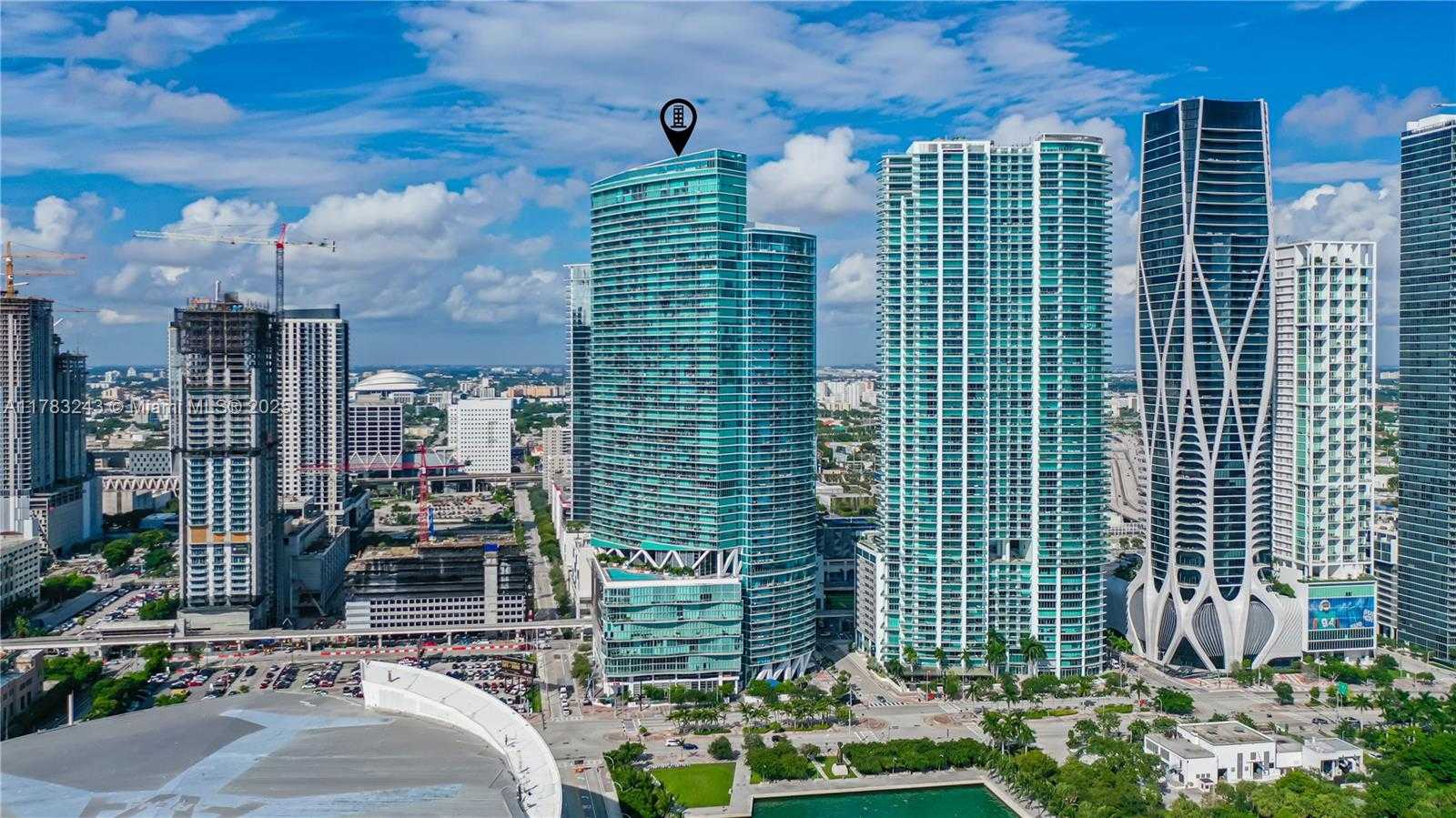 Small Image of 888 BISCAYNE BLVD #4212, Miami Number 4