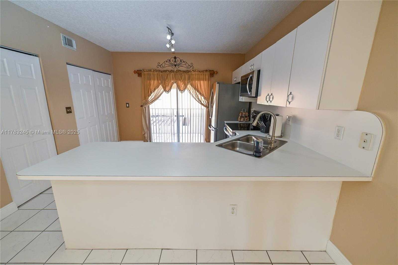 Small Image of 8390 NORTH WEST 103RD ST #205H, Hialeah Gardens Number 6