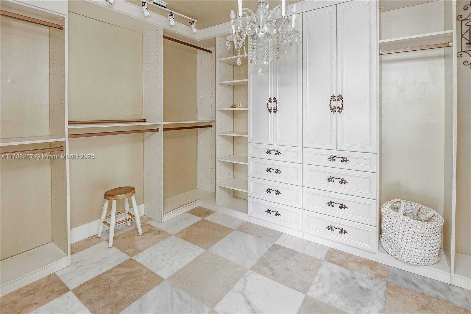 Small Image of 1811 JEFFERSON ST #203, Hollywood Number 17