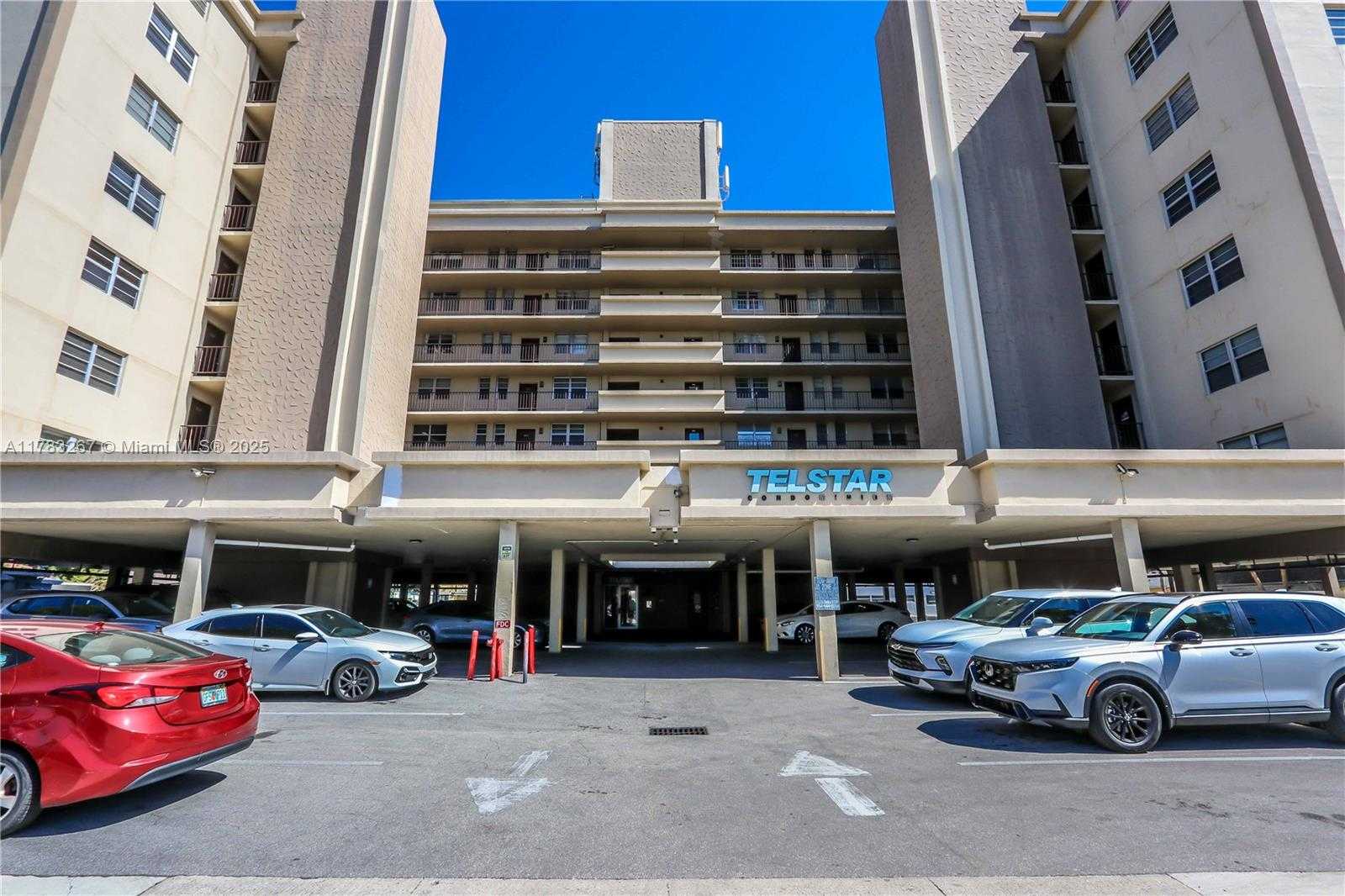 Small Image of 1811 JEFFERSON ST #203, Hollywood Number 31