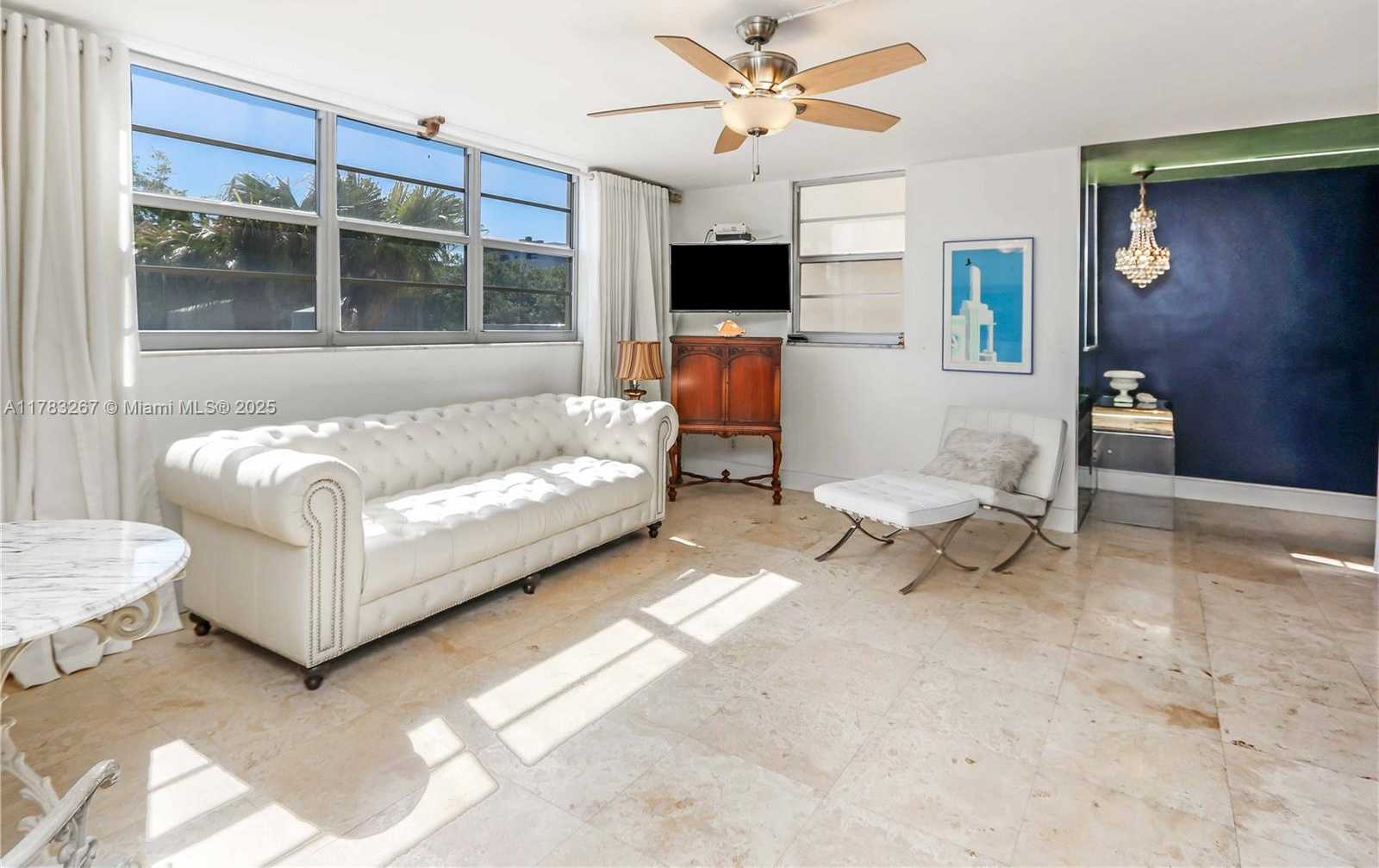 Small Image of 1811 JEFFERSON ST #203, Hollywood Number 9