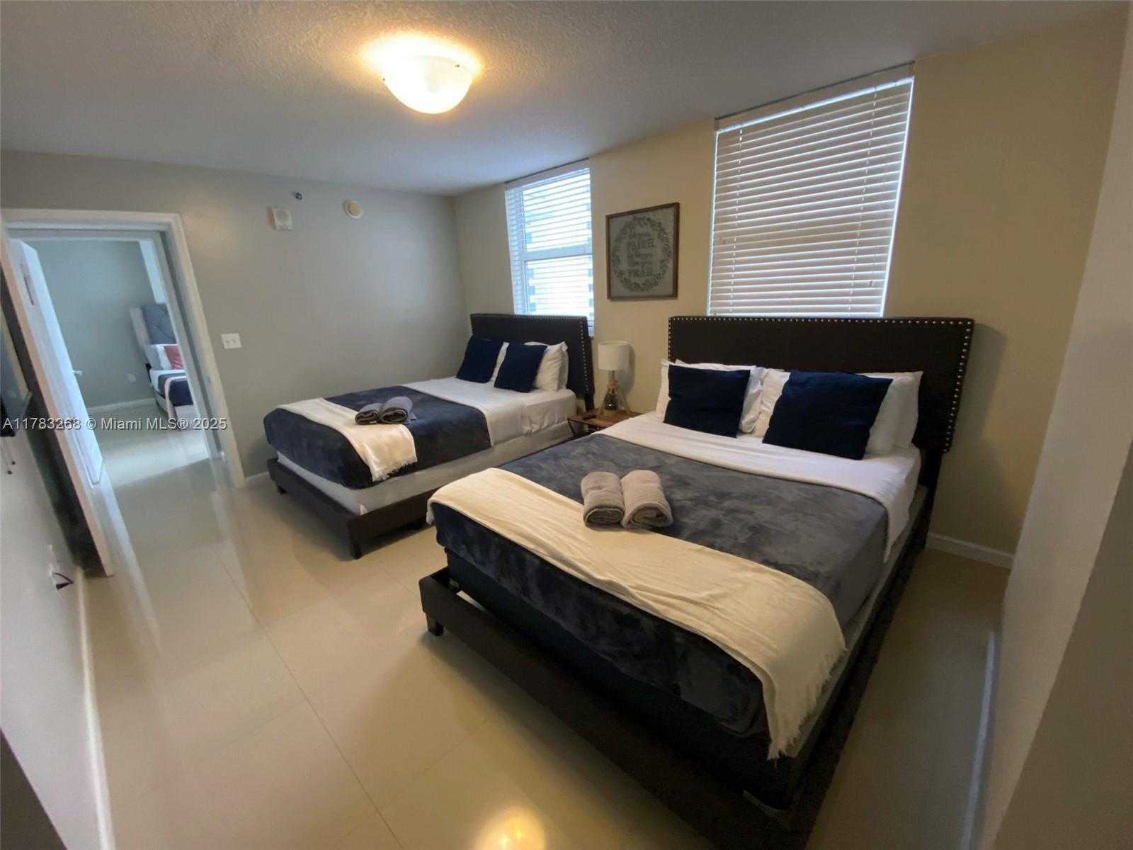 Small Image of 1200 BRICKELL BAY DR #1724, Miami Number 20