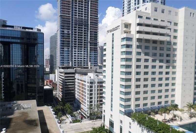 Small Image of 1200 BRICKELL BAY DR #1724, Miami Number 29