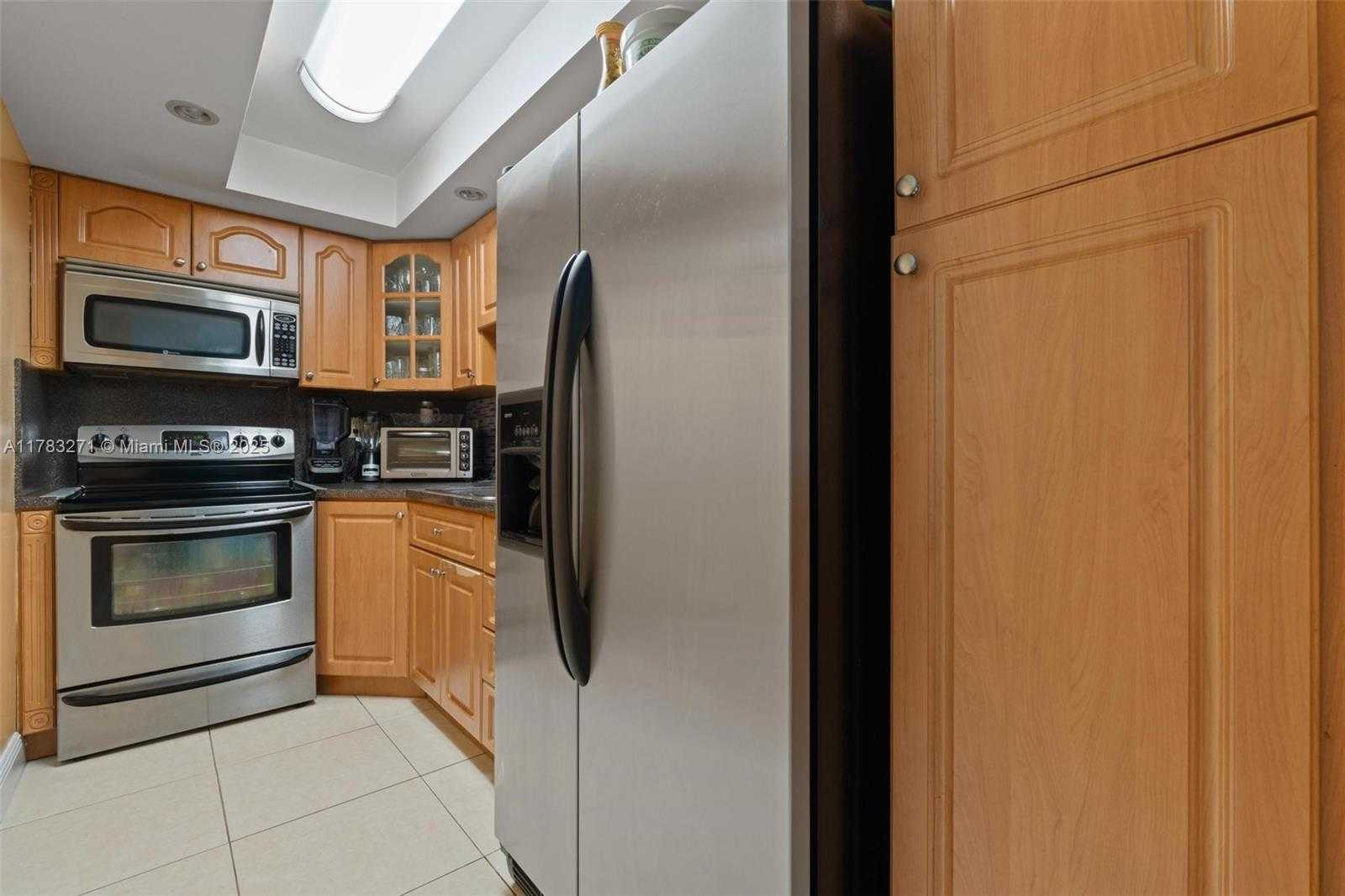 Small Image of 4719 NORTH WEST 7TH ST #304-11, Miami Number 12