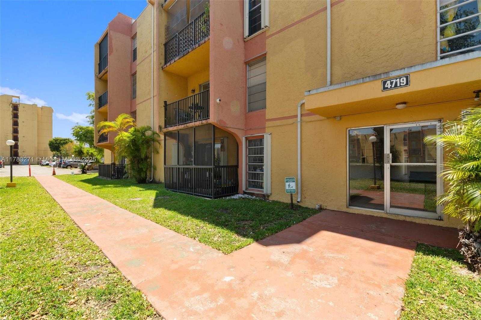Small Image of 4719 NORTH WEST 7TH ST #304-11, Miami Number 23