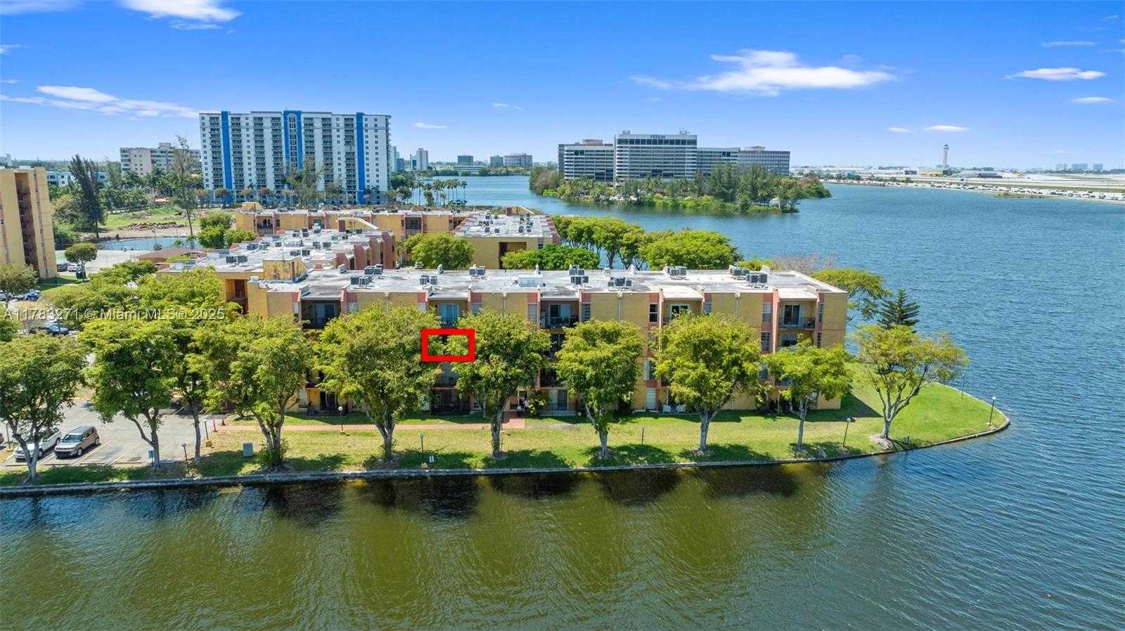 Small Image of 4719 NORTH WEST 7TH ST #304-11, Miami Number 3