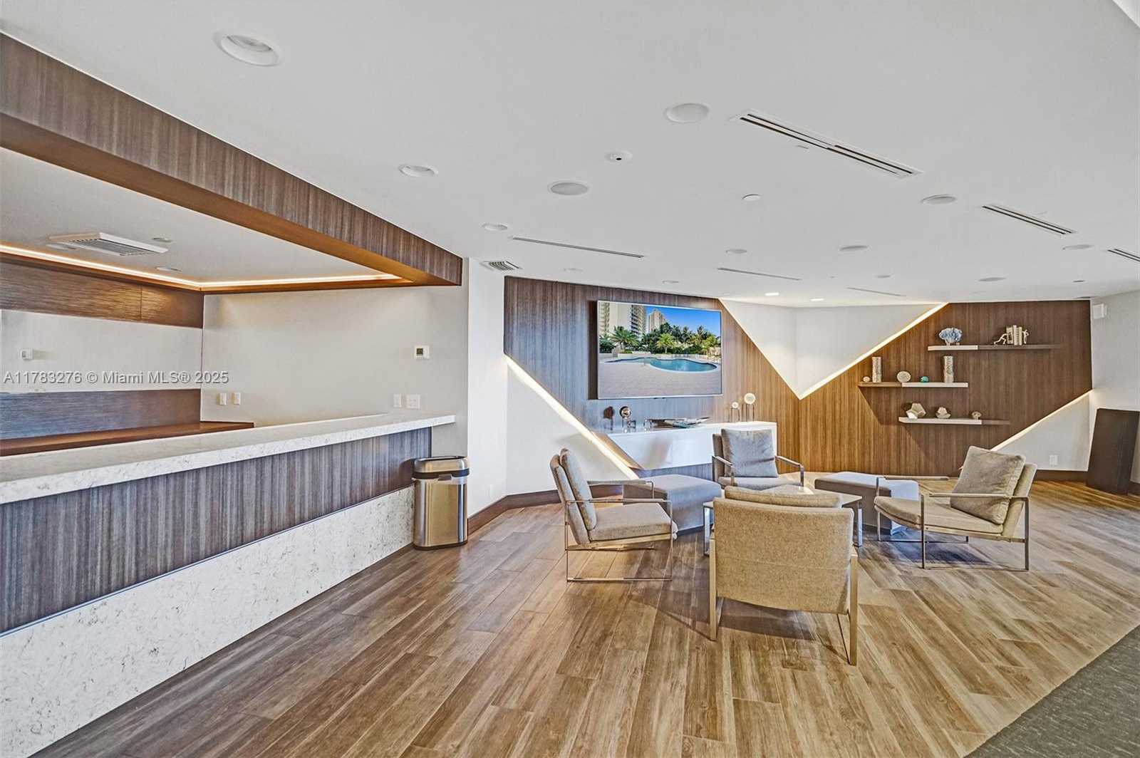 Small Image of 3000 ISLAND BLVD #2004, Aventura Number 13