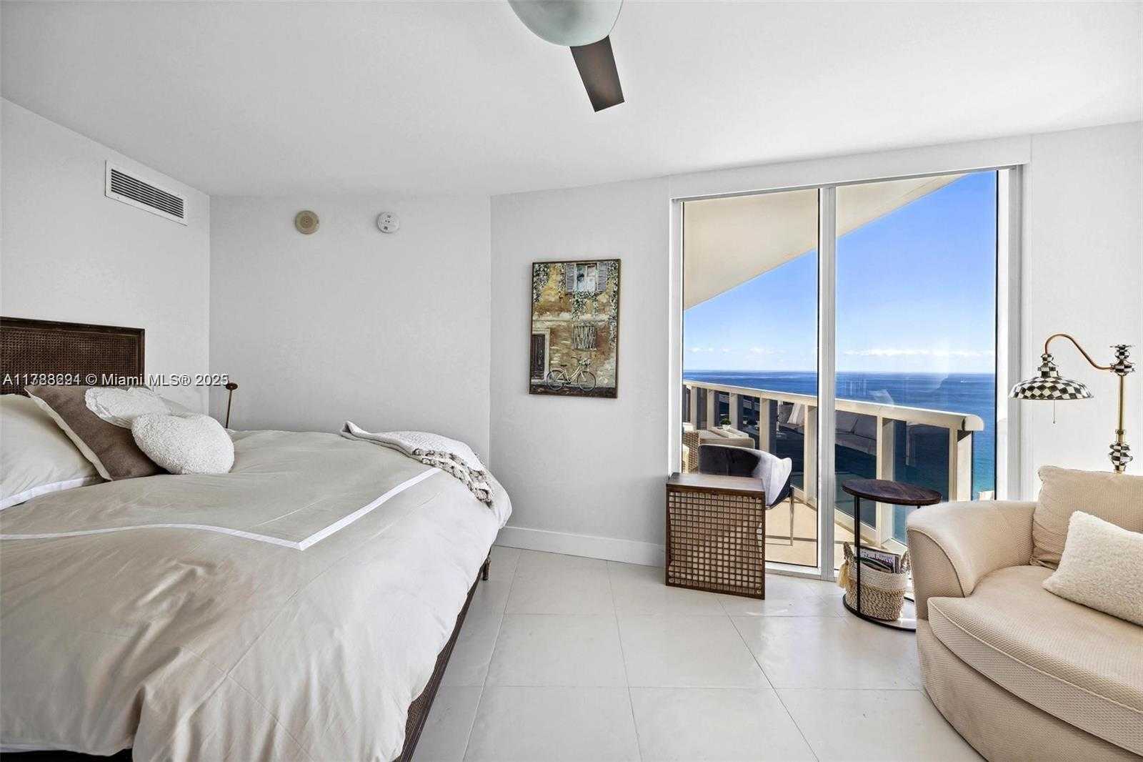 Small Image of 1850 SOUTH OCEAN DR #3605, Hallandale Beach Number 21