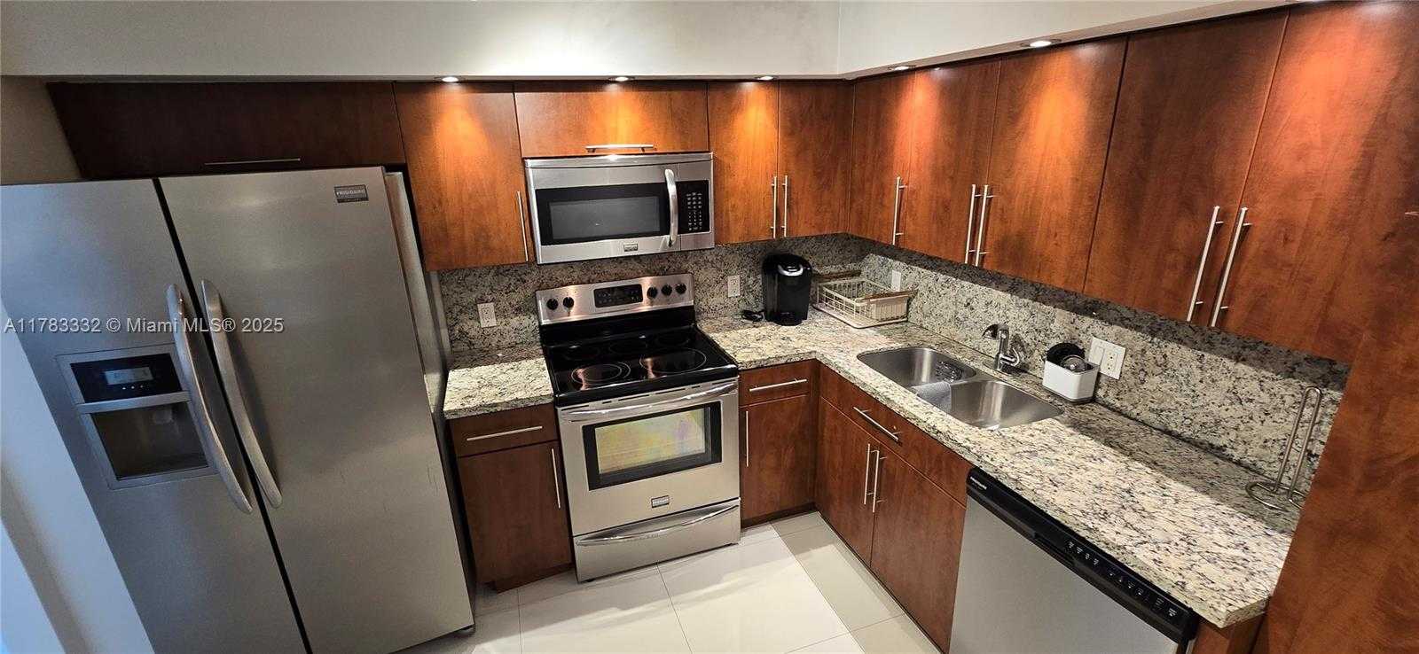 Small Image of 2801 NORTH EAST 183RD ST #714W, Aventura Number 17