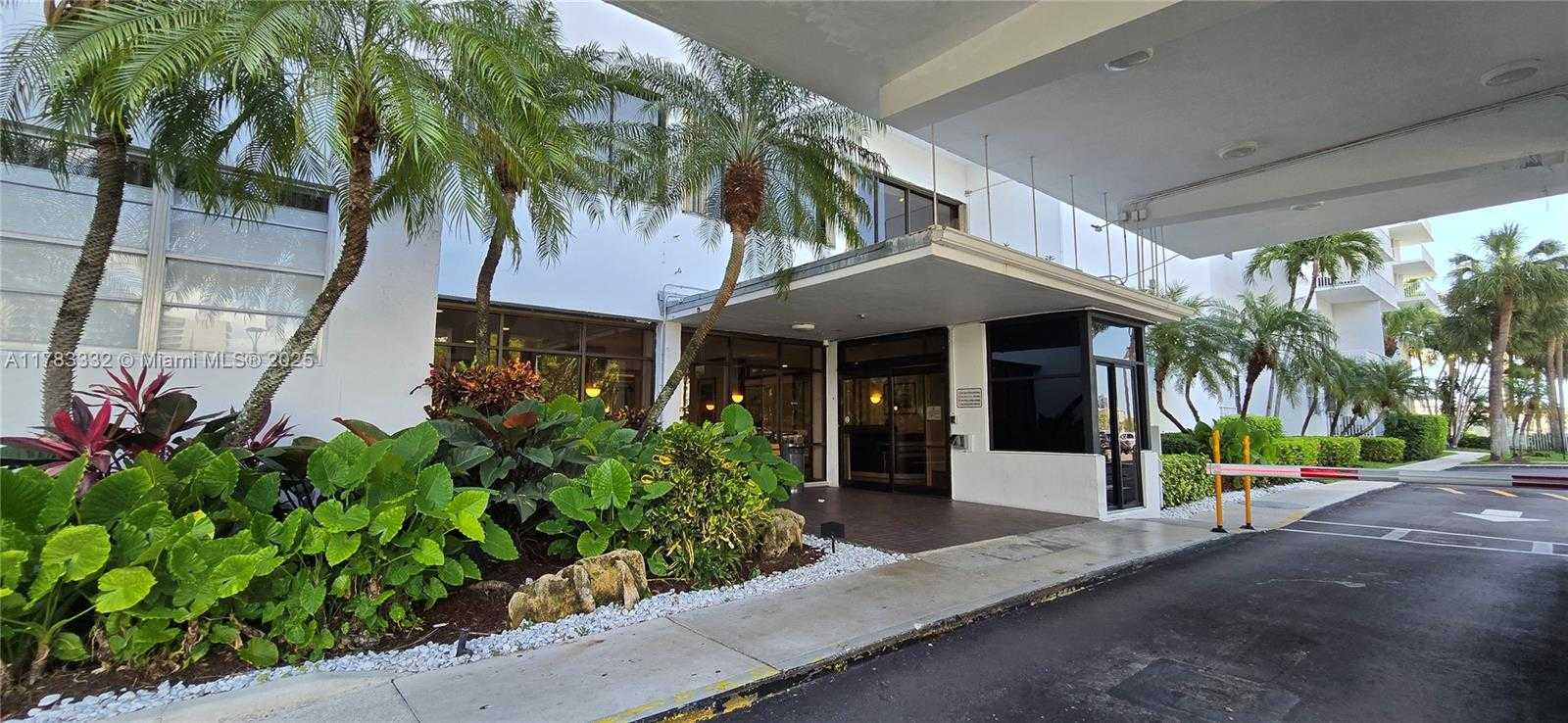 Small Image of 2801 NORTH EAST 183RD ST #714W, Aventura Number 23