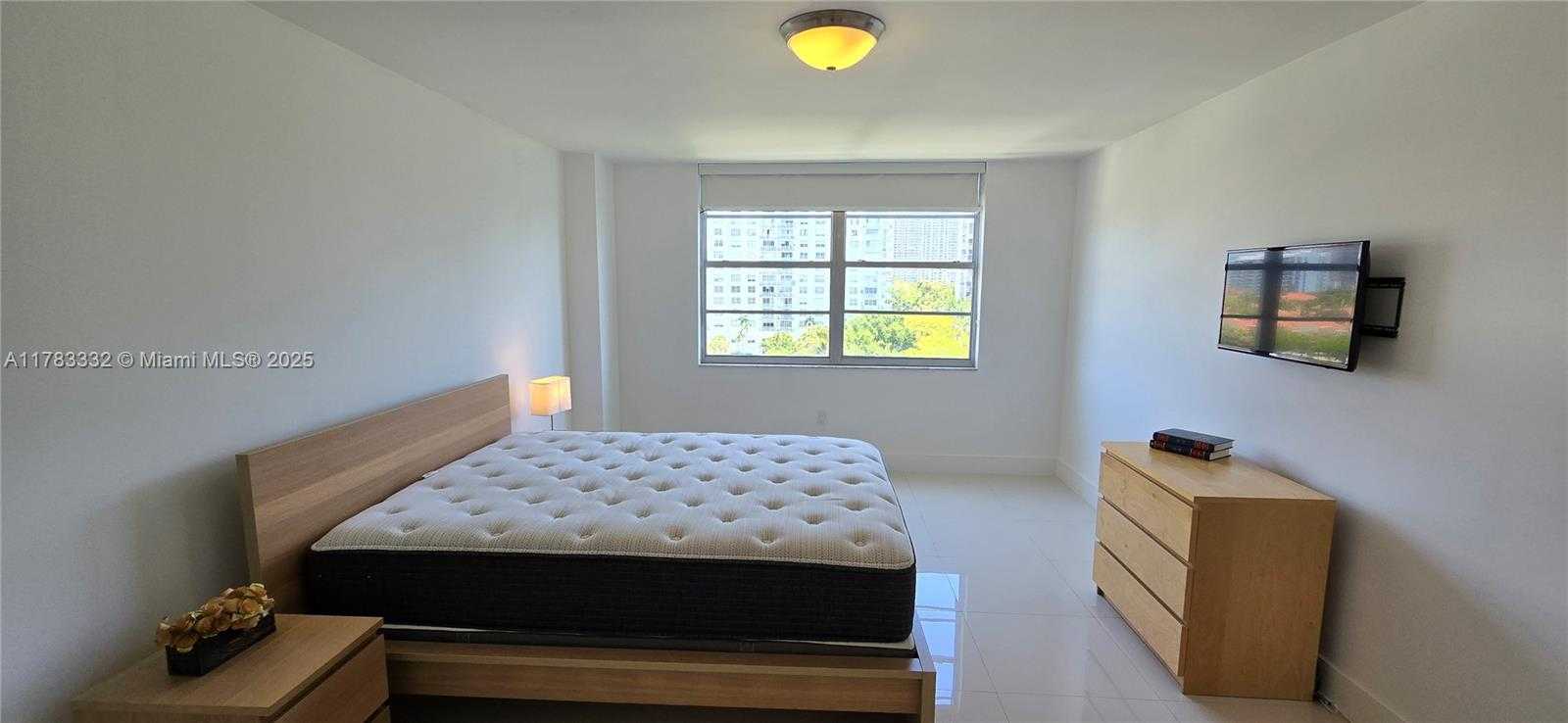 Small Image of 2801 NORTH EAST 183RD ST #714W, Aventura Number 6