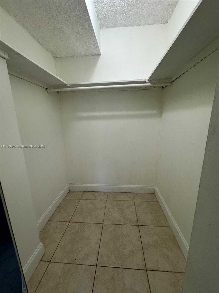 Small Image of 16465 NORTH EAST 22ND AVE #205, North Miami Beach Number 11