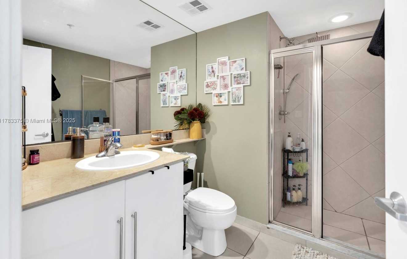 Small Image of 335 SOUTH BISCAYNE BL #3408, Miami Number 15