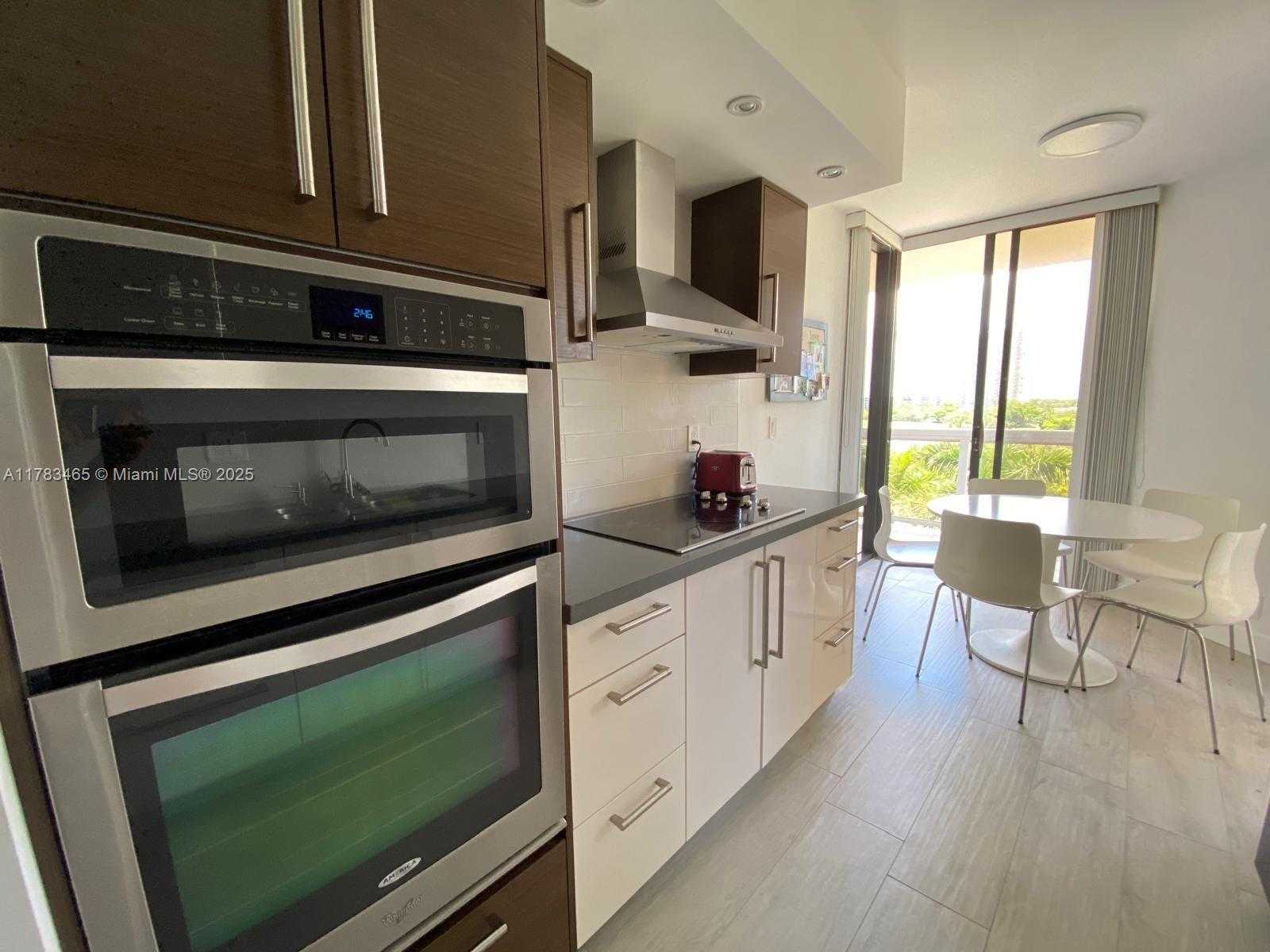 Small Image of 20185 EAST COUNTRY CLUB DR #509, Aventura Number 10