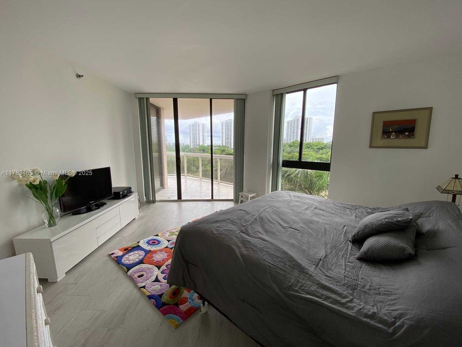 Small Image of 20185 EAST COUNTRY CLUB DR #509, Aventura Number 13