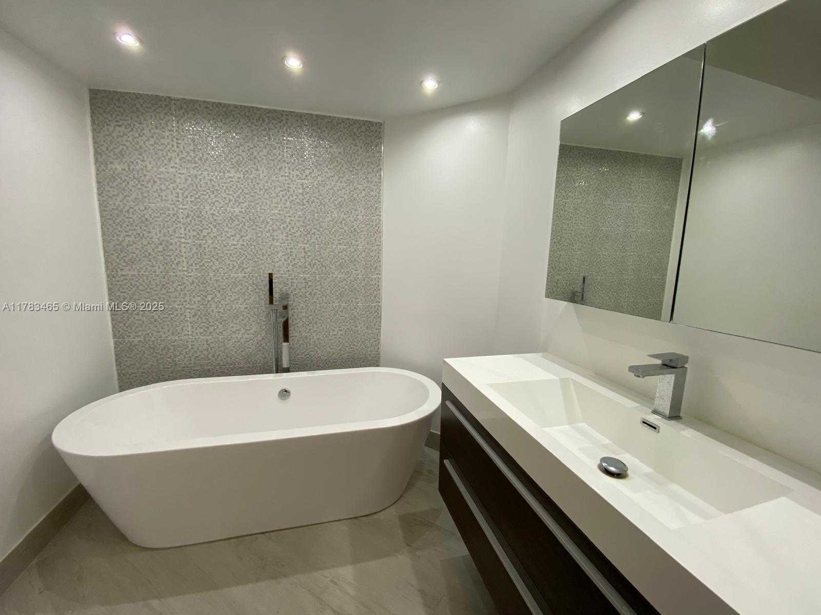 Small Image of 20185 EAST COUNTRY CLUB DR #509, Aventura Number 18