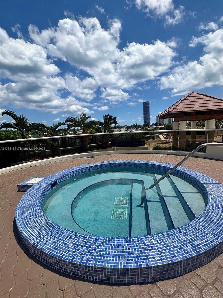 Small Image of 20185 EAST COUNTRY CLUB DR #509, Aventura Number 25