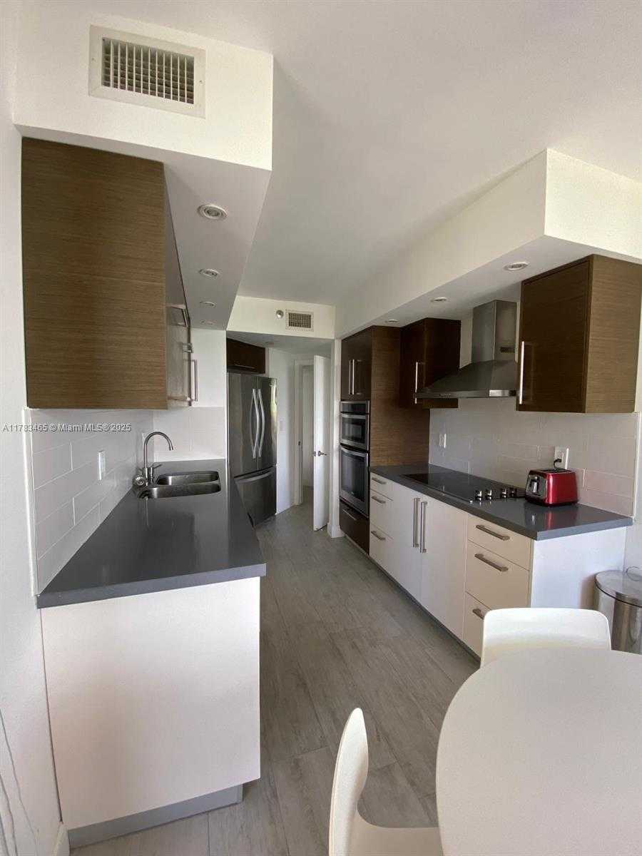 Small Image of 20185 EAST COUNTRY CLUB DR #509, Aventura Number 7