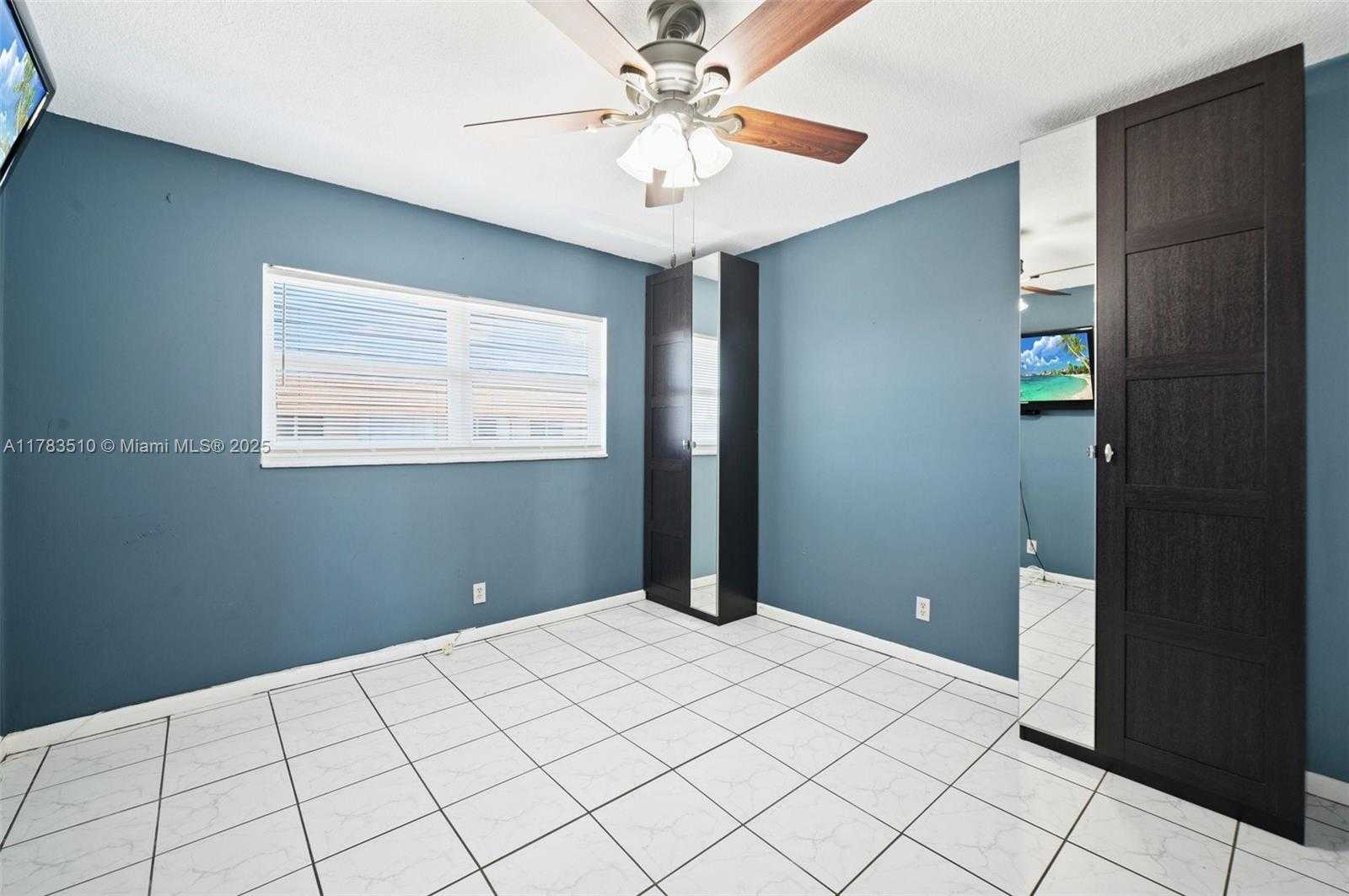 Small Image of 5300 WASHINGTON ST #G323, Hollywood Number 21