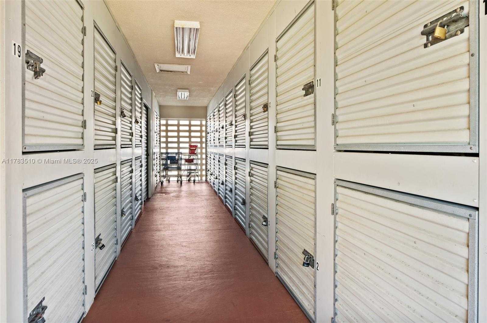 Small Image of 5300 WASHINGTON ST #G323, Hollywood Number 26