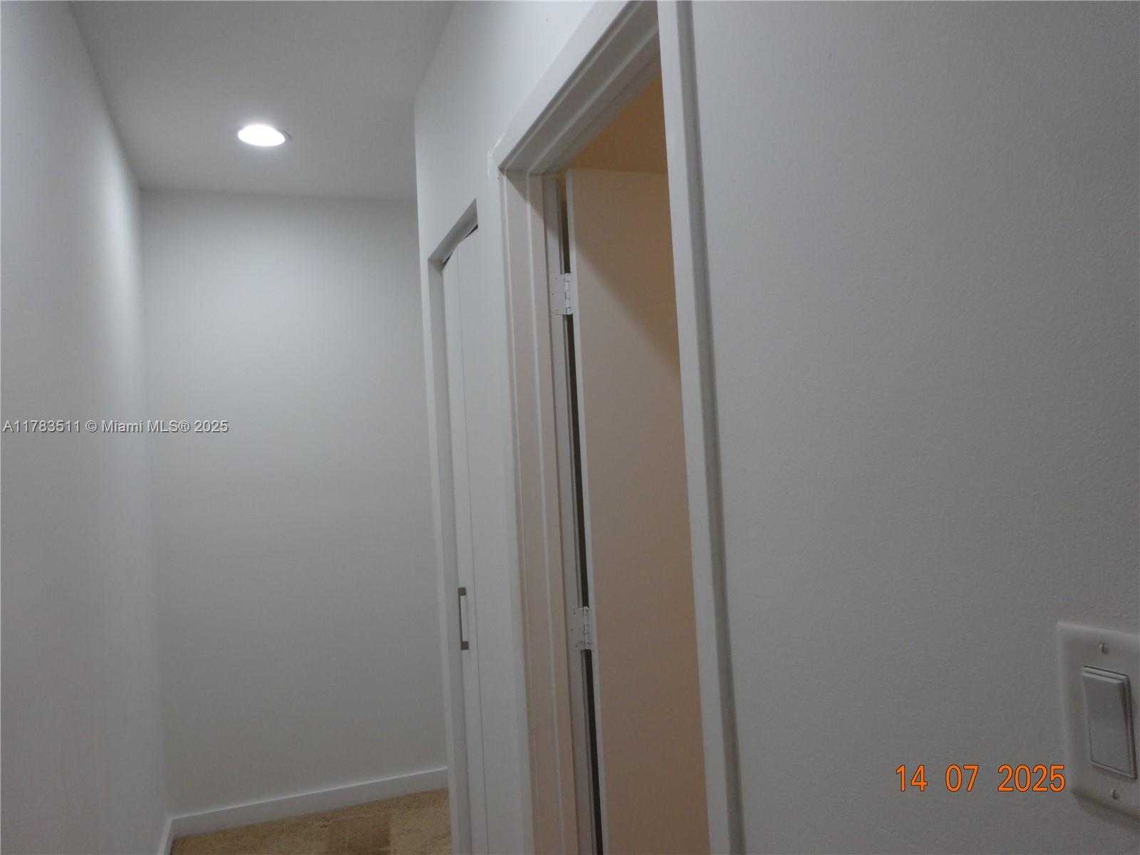 Small Image of Lauderhill Number 15