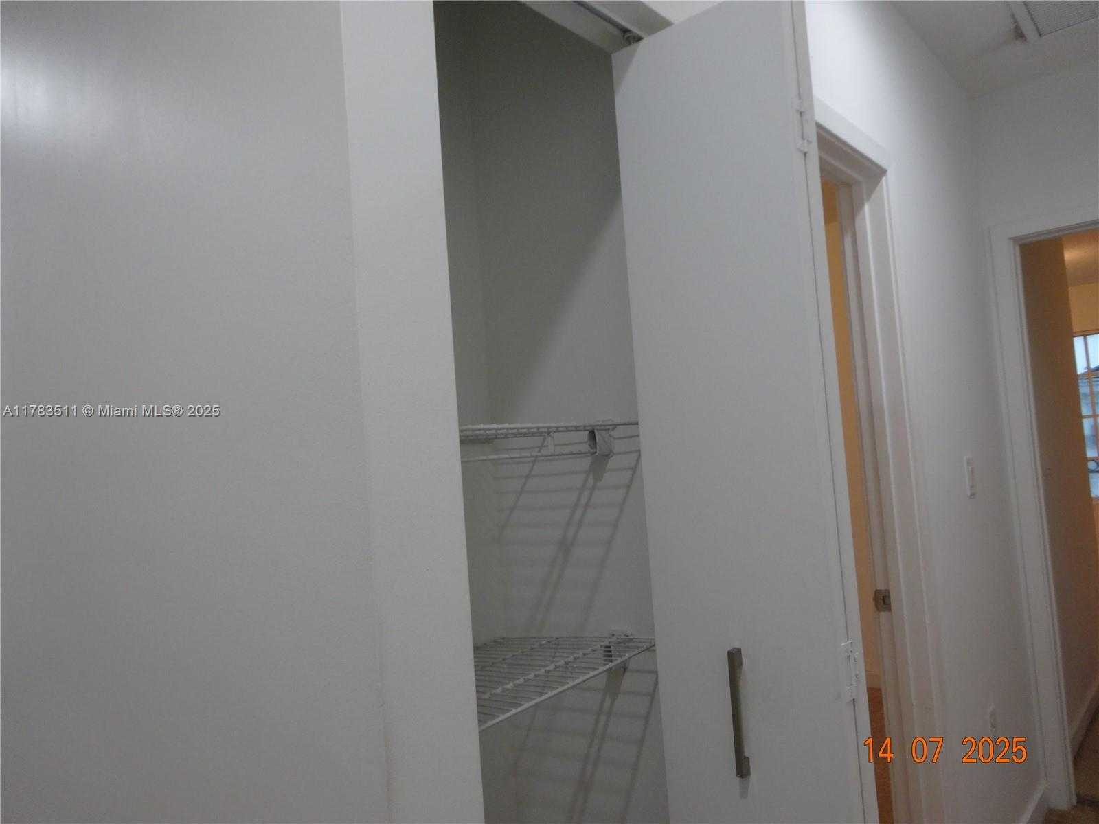 Small Image of Lauderhill Number 23