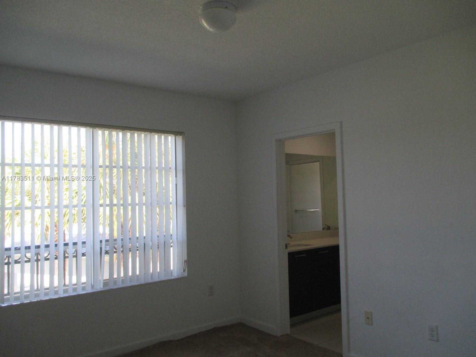 Small Image of Lauderhill Number 26