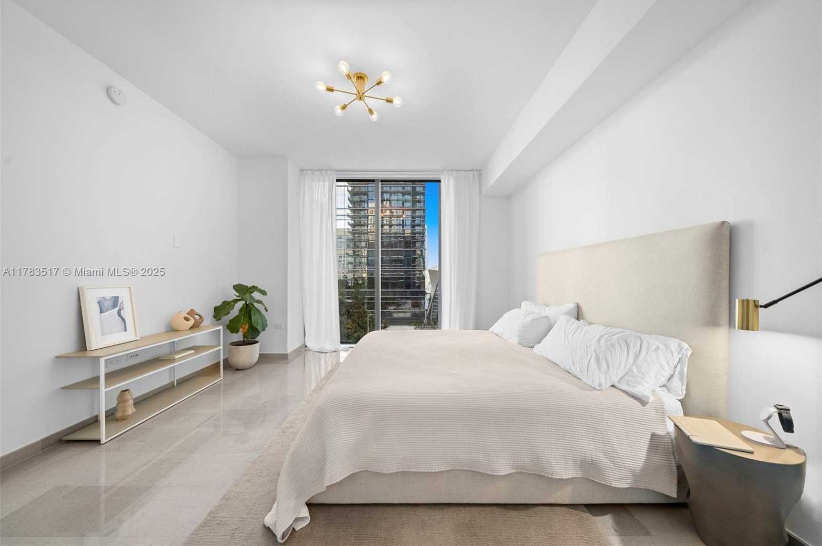Small Image of 88 SOUTH WEST 7TH ST #809, Miami Number 11