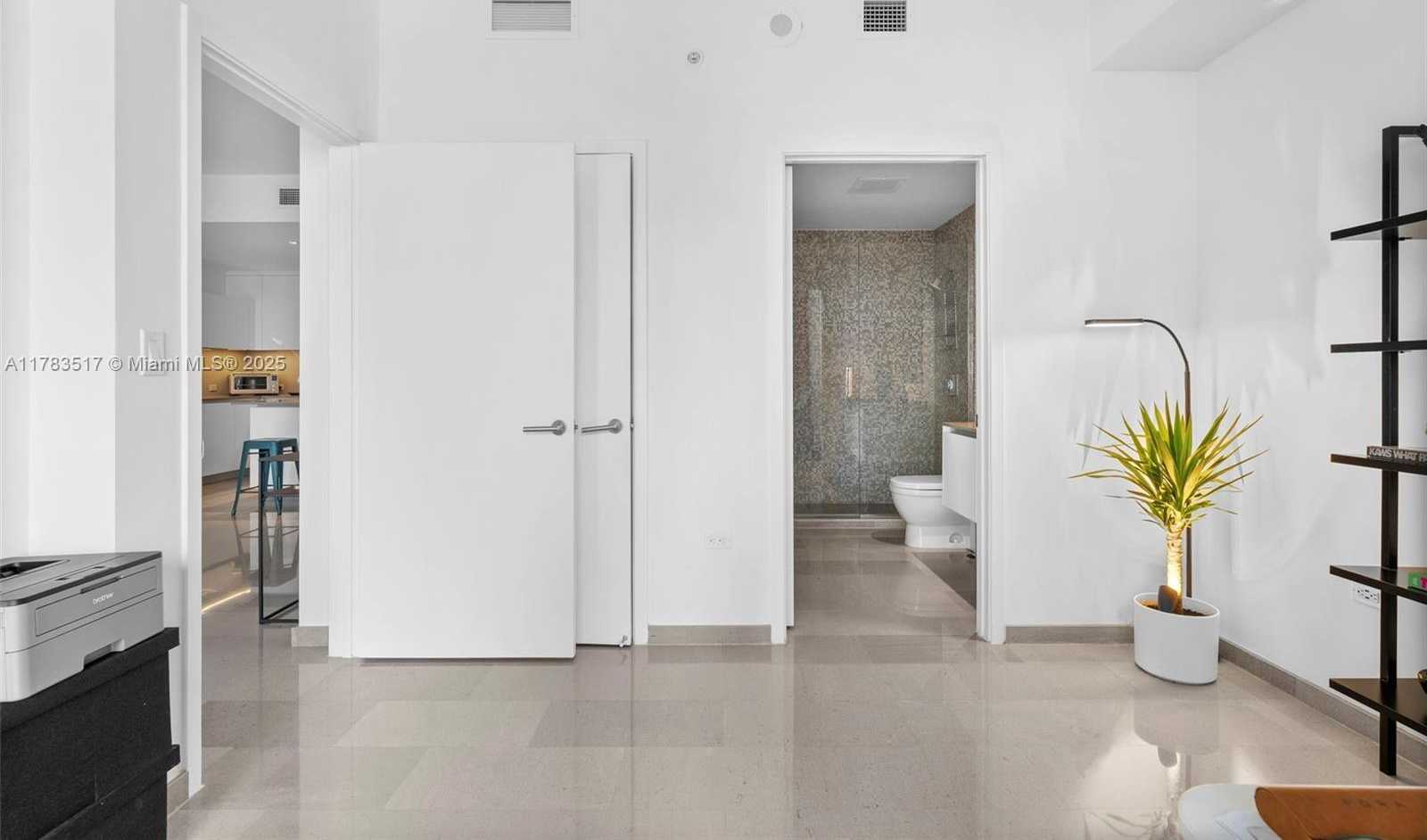 Small Image of 88 SOUTH WEST 7TH ST #809, Miami Number 26
