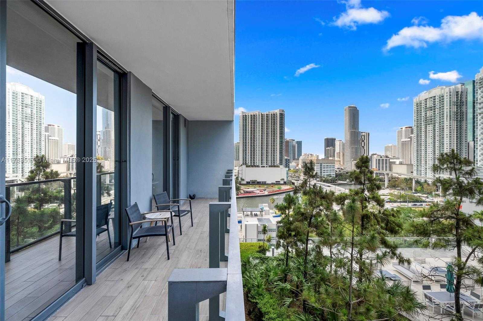 Small Image of 88 SOUTH WEST 7TH ST #809, Miami Number 29