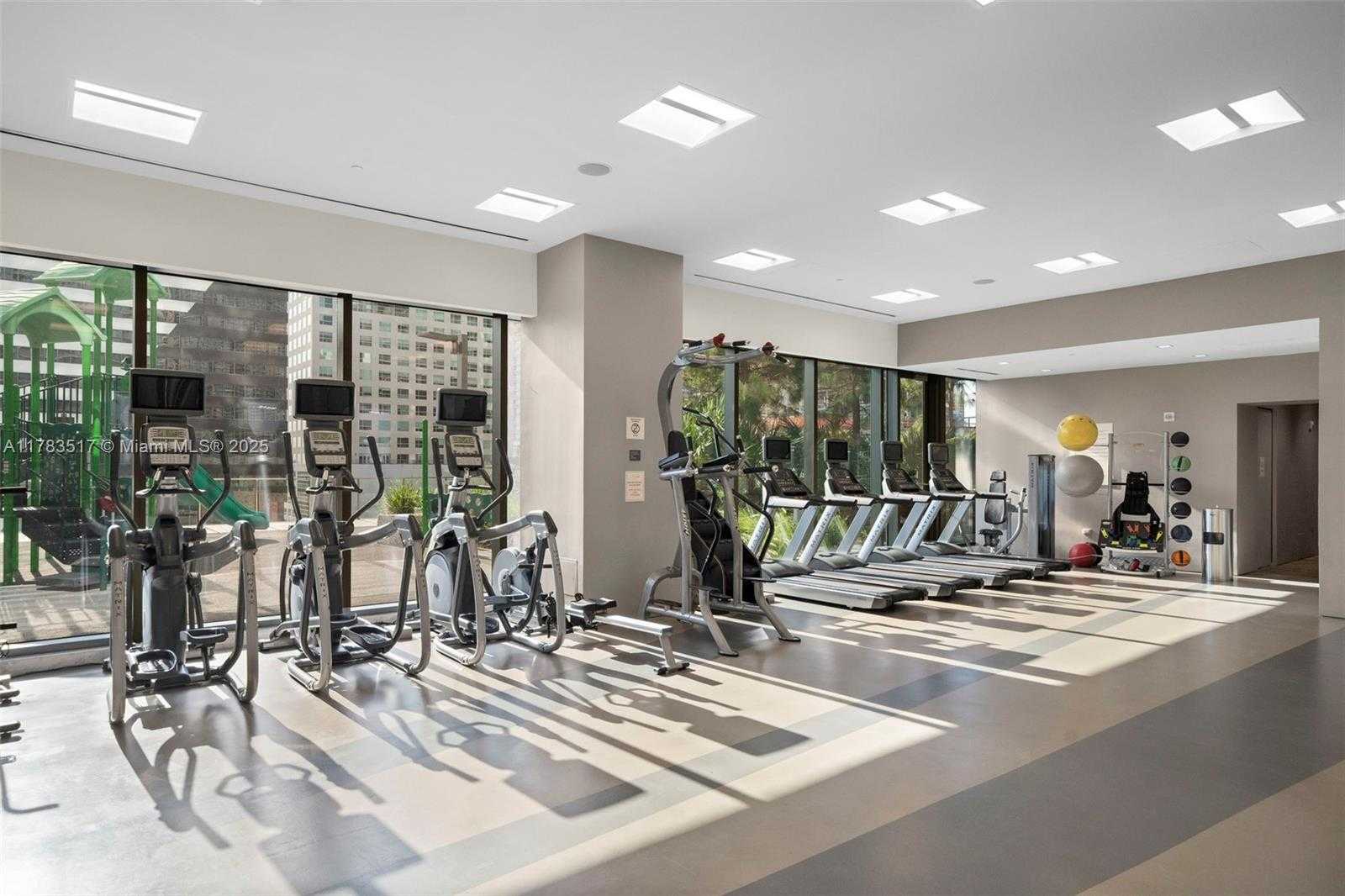 Small Image of 88 SOUTH WEST 7TH ST #809, Miami Number 41