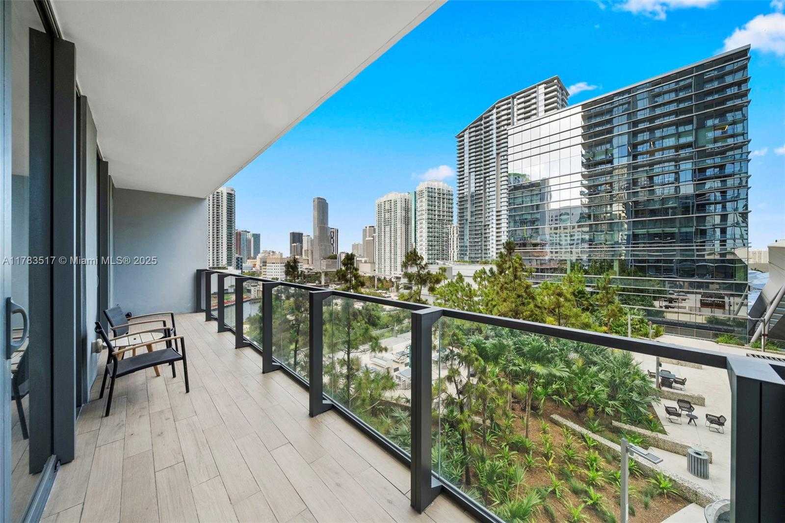 Small Image of 88 SOUTH WEST 7TH ST #809, Miami Number 5