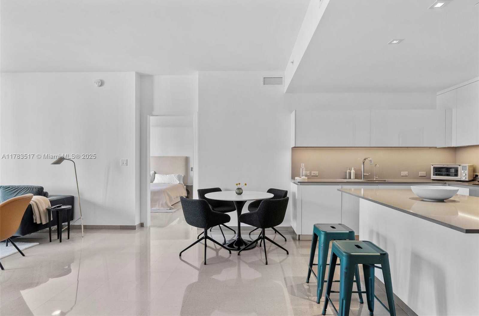 Small Image of 88 SOUTH WEST 7TH ST #809, Miami Number 9