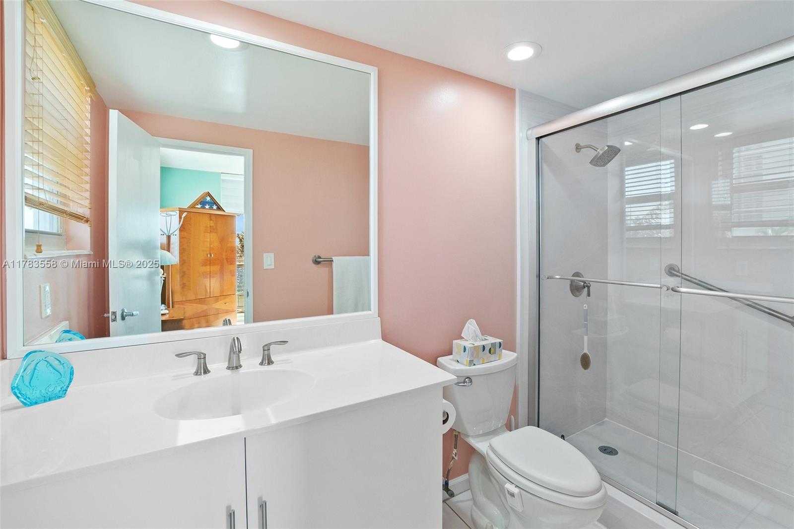 Small Image of 3001 SOUTH OCEAN DR #311, Hollywood Number 18