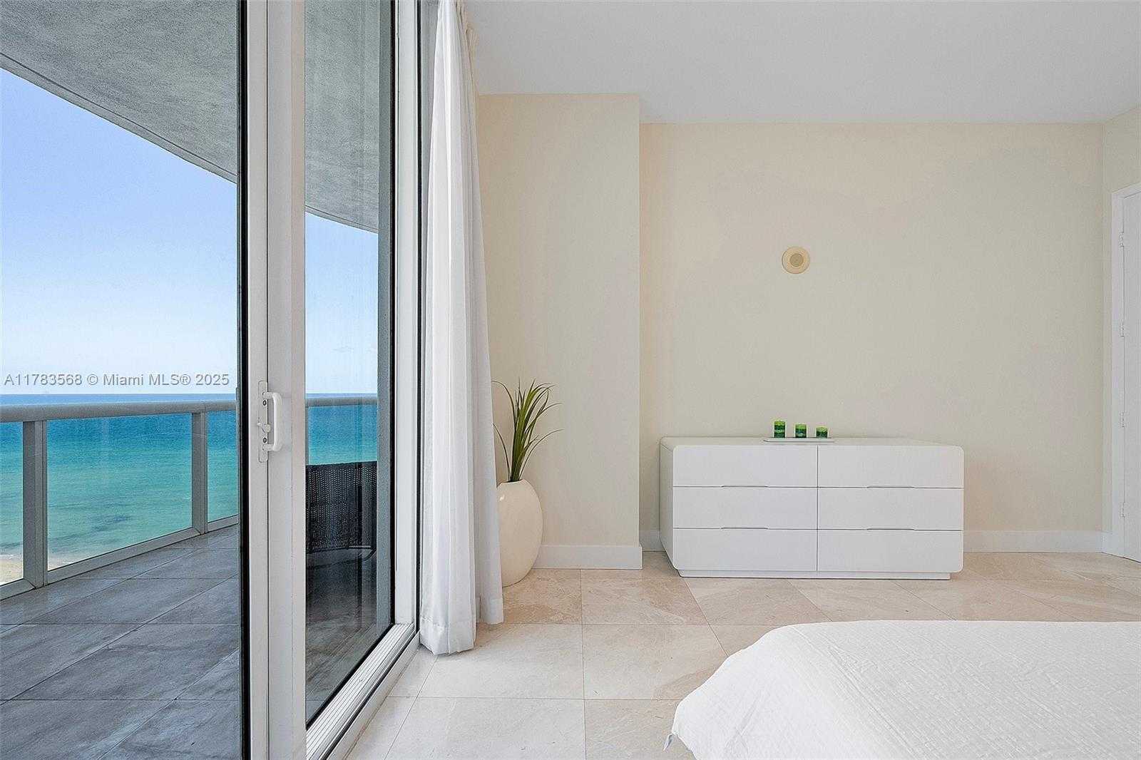 Small Image of 15811 COLLINS AVE #802, Sunny Isles Beach Number 21