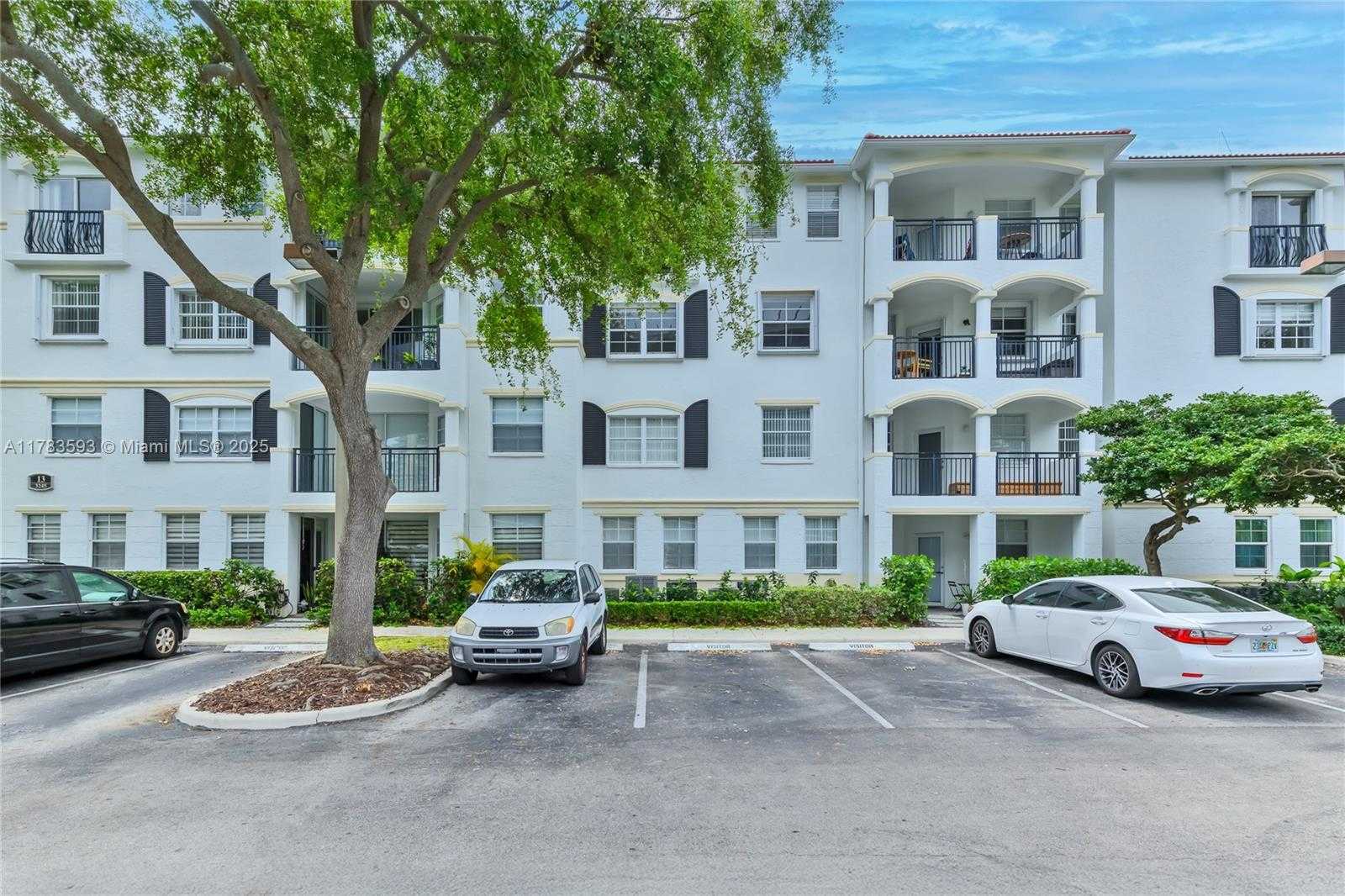 Small Image of 3245 NORTH EAST 184TH ST #13304, Aventura Number 27