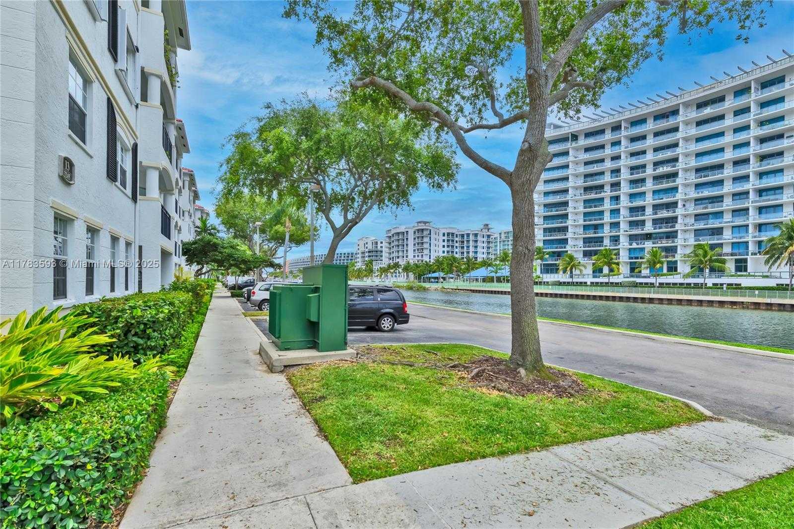 Small Image of 3245 NORTH EAST 184TH ST #13304, Aventura Number 29