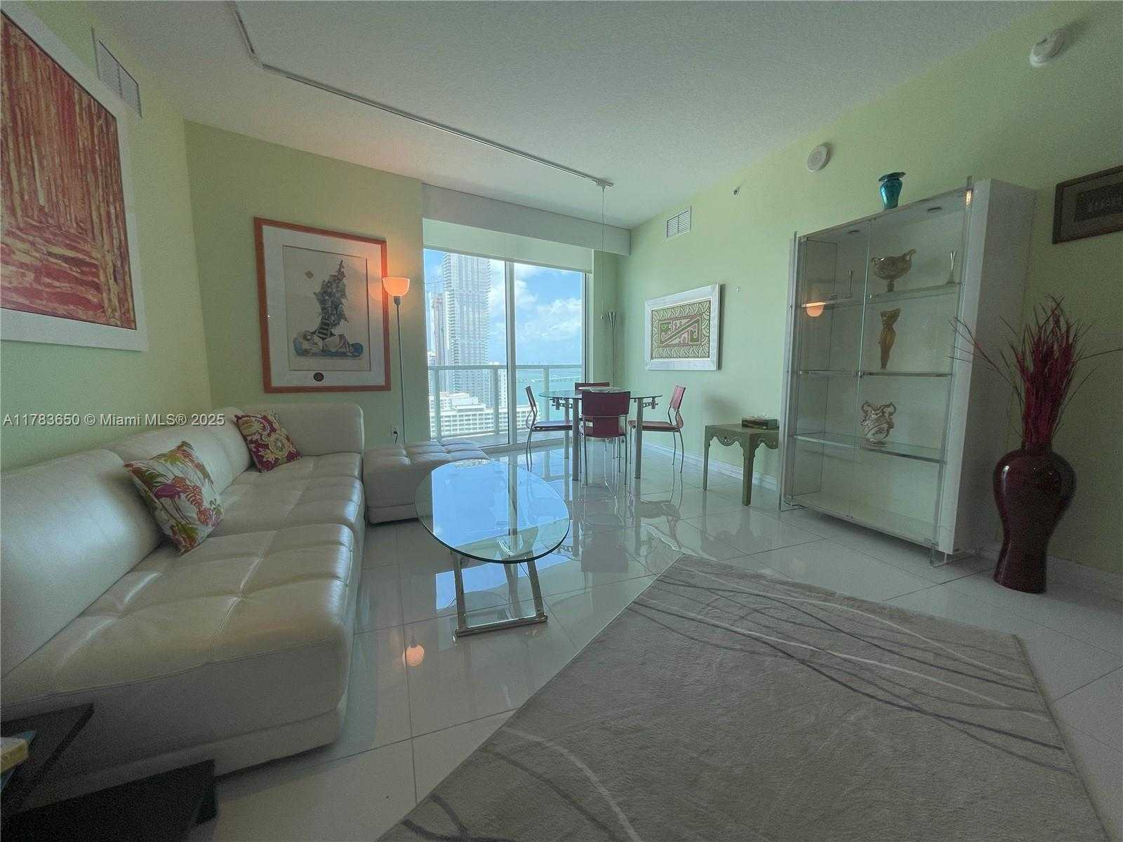 Small Image of 1900 NORTH BAYSHORE DR #2404, Miami Number 39