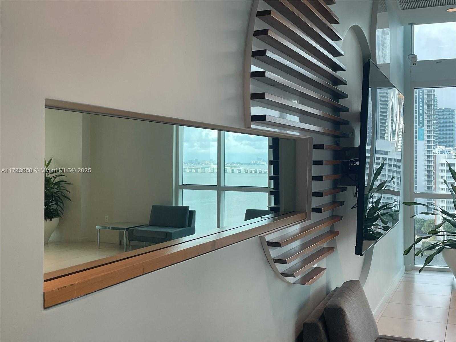 Small Image of 1900 NORTH BAYSHORE DR #2404, Miami Number 66