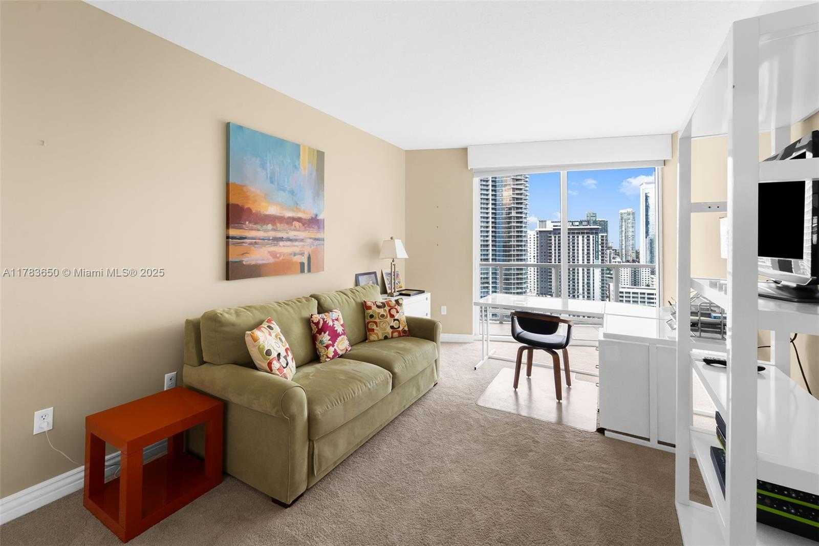 Small Image of 1900 NORTH BAYSHORE DR #2404, Miami Number 88