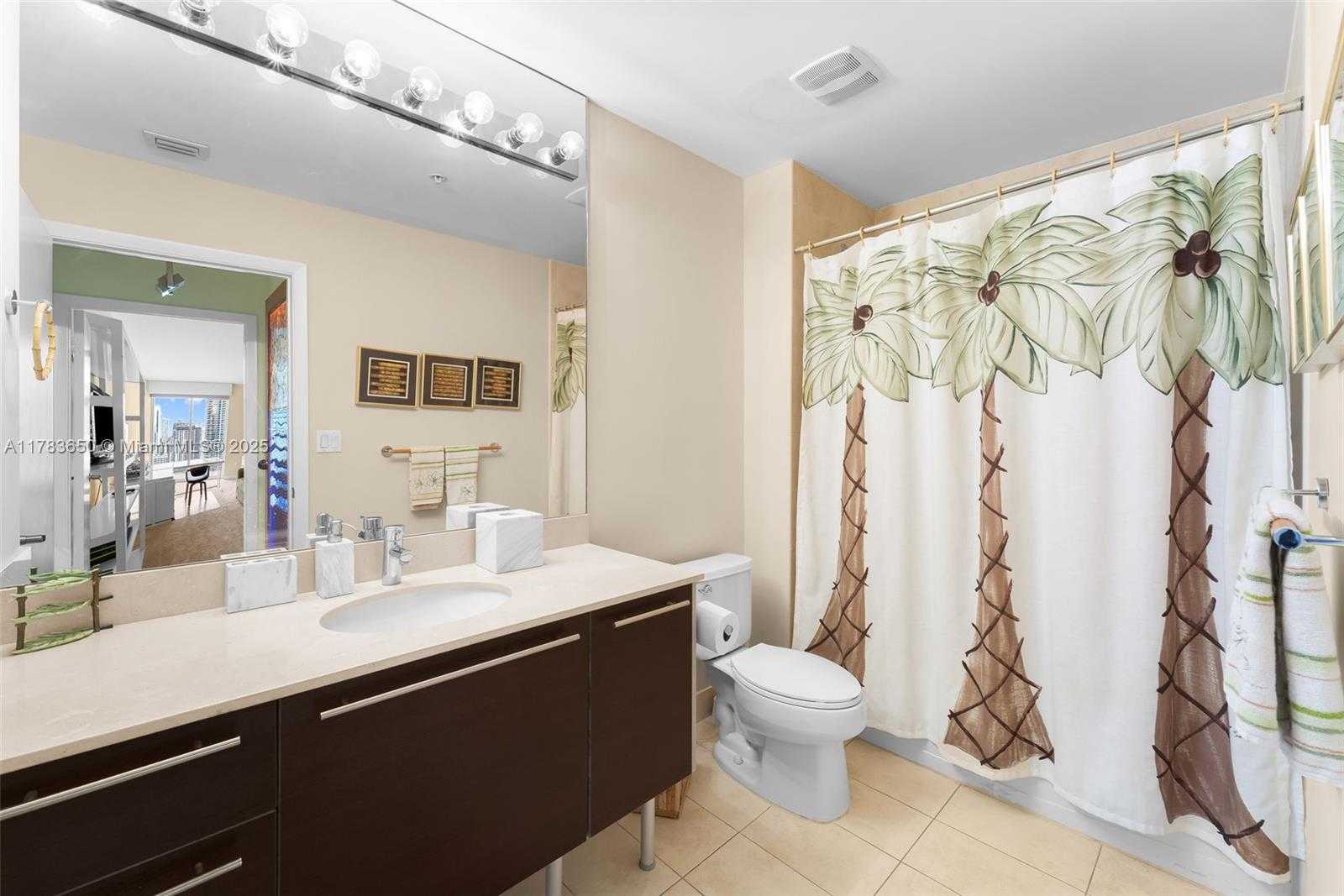 Small Image of 1900 NORTH BAYSHORE DR #2404, Miami Number 90