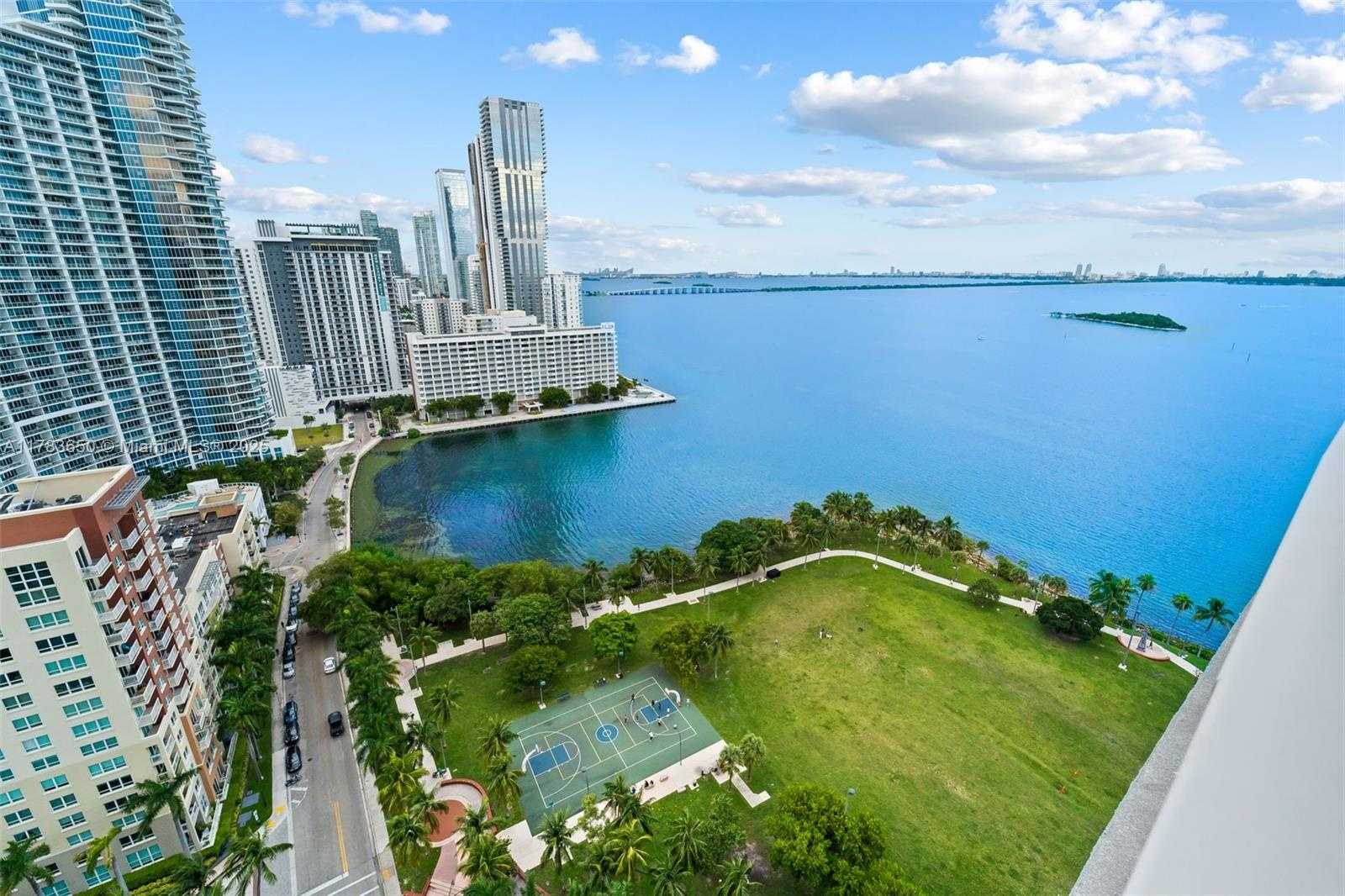 Small Image of 1900 NORTH BAYSHORE DR #2404, Miami Number 97
