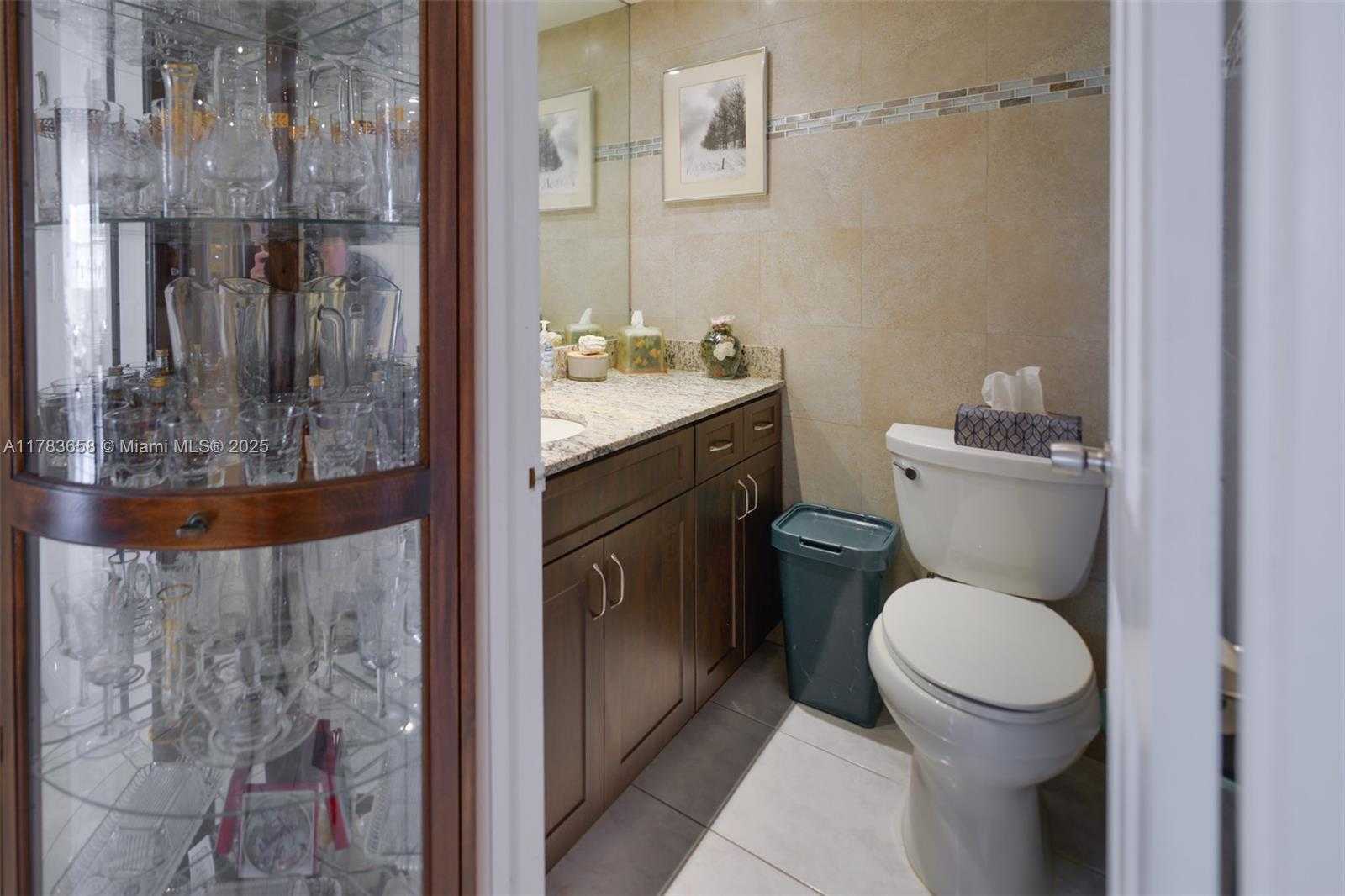 Small Image of 1950 SOUTH OCEAN DR #17E, Hallandale Beach Number 13