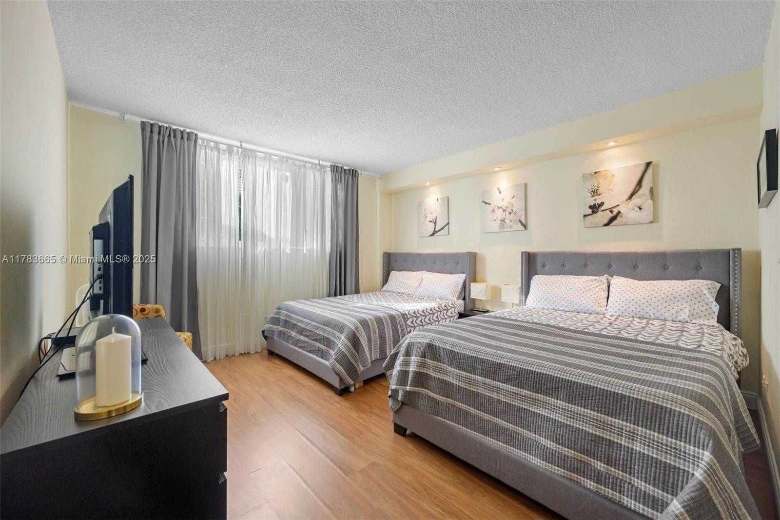 Small Image of 19370 COLLINS AVE #225, Sunny Isles Beach Number 19