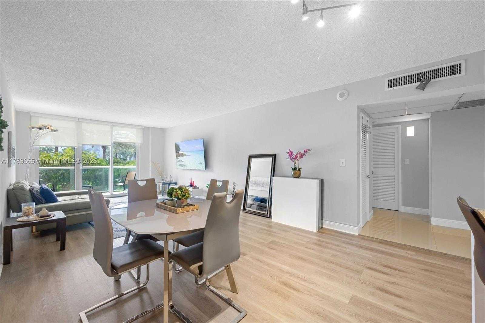 Small Image of 19370 COLLINS AVE #225, Sunny Isles Beach Number 2