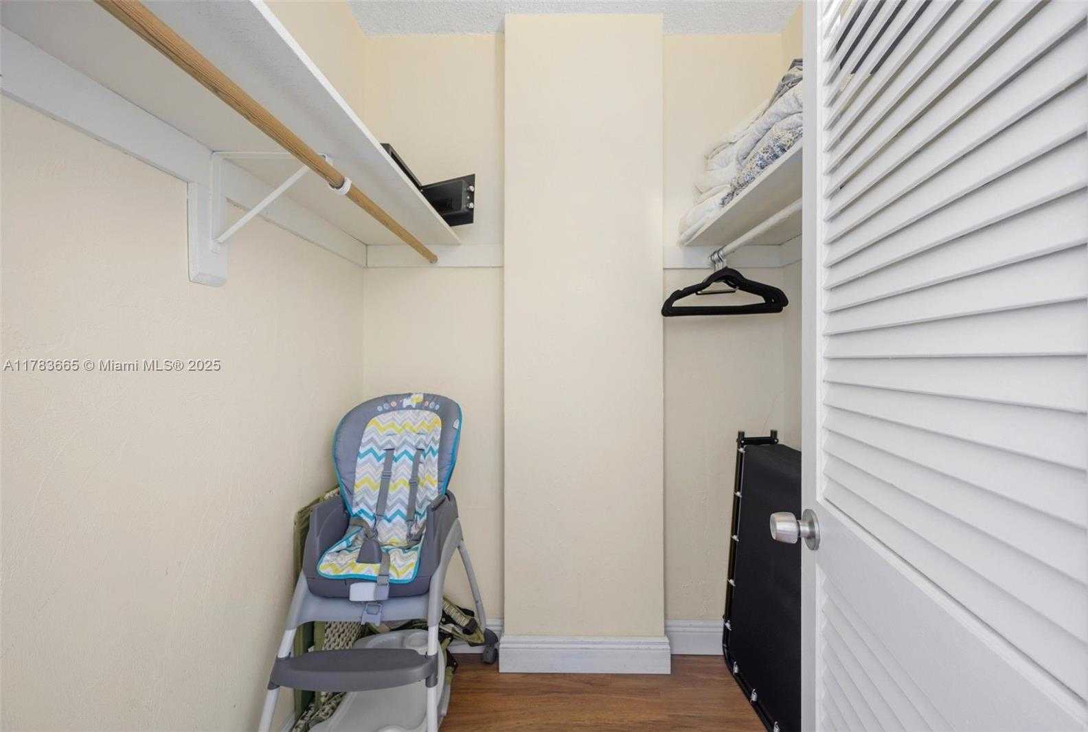 Small Image of 19370 COLLINS AVE #225, Sunny Isles Beach Number 20