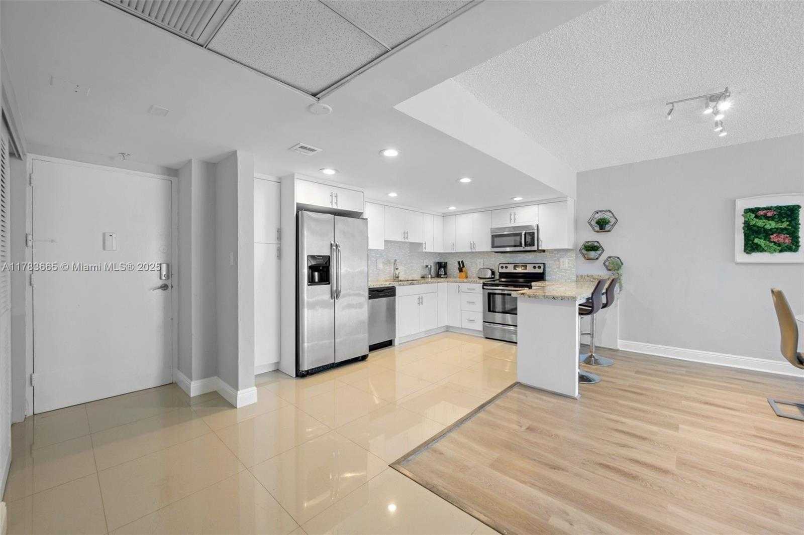 Small Image of 19370 COLLINS AVE #225, Sunny Isles Beach Number 7