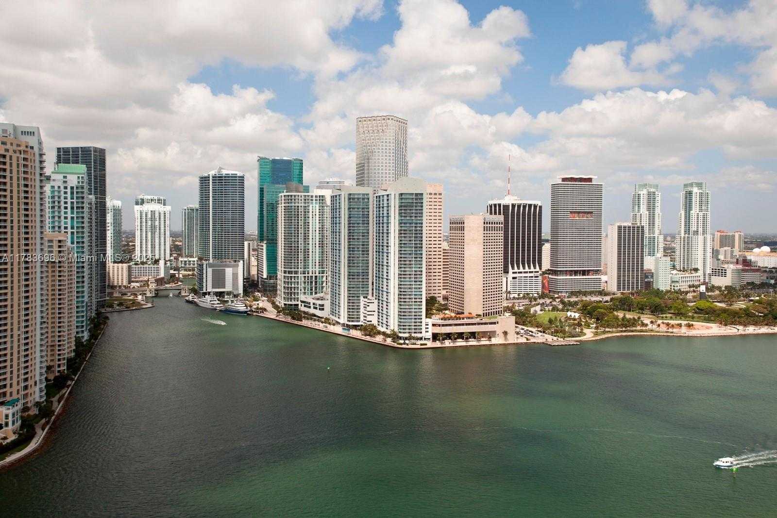 Small Image of 335 SOUTH BISCAYNE BLVD #2604, Miami Number 26